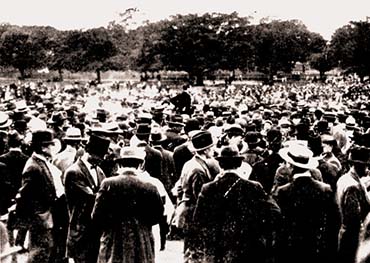 Speakers' Corner, in Sydney's Domain